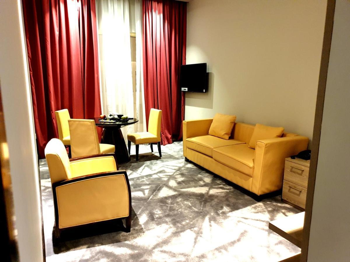 Fortune Atrium Hotel Dubai Ngoại thất bức ảnh